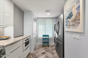 4 Harbor Dr N, Harbor Island, SC 29920 - Photo 12