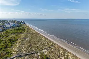 4 Harbor Dr N, Harbor Island, SC 29920 - Photo 32