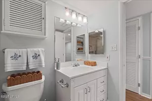 100 Helmsman Way, Hilton Head Island, SC 29928 - Photo 28