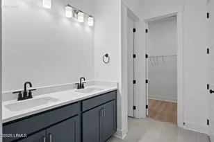 36 Tuscarora Ave, Beaufort, SC 29907 - Photo 8