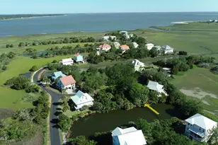 6 W Marsh Dr, Saint Helena Island, SC 29920 - Photo 22