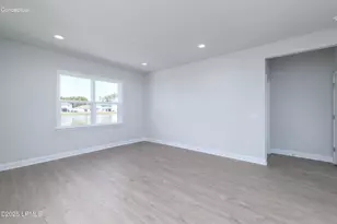 1117 Salty Hammock Ct, Beaufort, SC 29902 - Photo 4