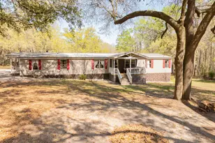 37 Poston Dr, Yemassee, SC 29945 - Photo 1