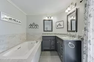 1 Gloucester Rd, Hilton Head Island, SC 29928 - Photo 24