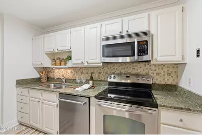 1 Gloucester Road #105, Hilton Head Island, SC 29928 - Photo 10