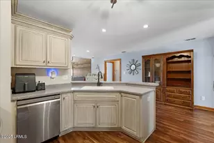 183 Sea Pines Dr, Saint Helena Island, SC 29920 - Photo 24