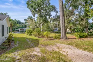 803 Lafayette St, Beaufort, SC 29902 - Photo 34