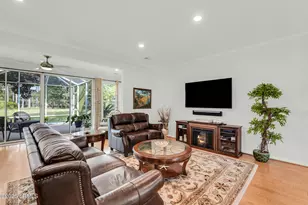 44 Hampton Cir, Bluffton, SC 29909 - Photo 6