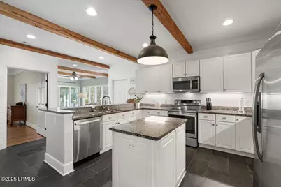 22 Wade Hampton Drive, Beaufort, SC 29907 - Photo 10