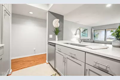 2 Harbor Drive N #L111, Harbor Island, SC 29920 - Photo 18