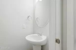 25 Chestnut St, Beaufort, SC 29906 - Photo 14