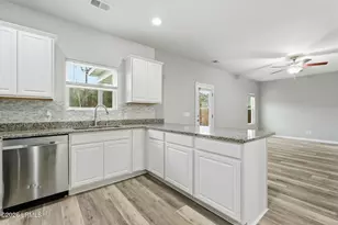 25 Chestnut St, Beaufort, SC 29906 - Photo 12