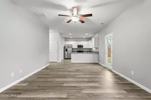 25 Chestnut St, Beaufort, SC 29906 - Photo 8