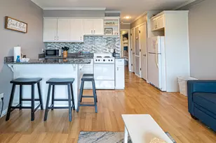 40 Folly Field Rd, Hilton Head Island, SC 29928 - Photo 4