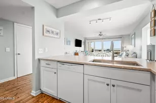 6 N Harbor Dr N, Harbor Island, SC 29920 - Photo 18