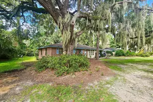 3005 Cypress St., Beaufort, SC 29906 - Photo 1