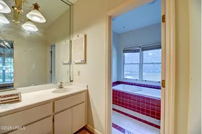 23 Bateau Road, Hilton Head Island, SC 29928 - Photo 16