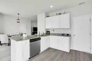 2126 Sanctum St, Ridgeland, SC 29936 - Photo 16