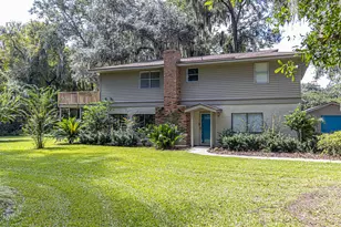 21 O Connor Rd, Hilton Head Island, SC 29926 - Photo 2