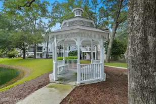 40 Victoria Square Dr, Hilton Head Island, SC 29926 - Photo 44