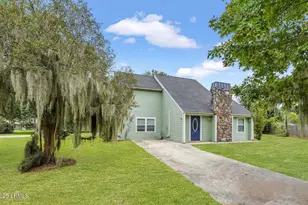 715 Sunset Circle, Beaufort, SC 29906 - Photo 1