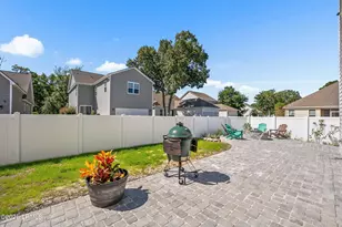 3635 Oyster Bluff Dr, Beaufort, SC 29907 - Photo 40