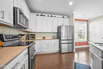 3635 Oyster Bluff Drive, Beaufort, SC 29907 - Photo 8