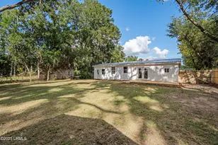 1810 Westview Ave, Beaufort, SC 29902 - Photo 8