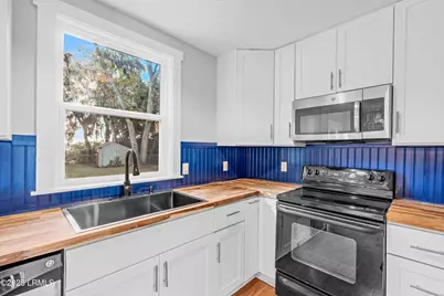 1810 Westview Avenue, Beaufort, SC 29902 - Photo 16