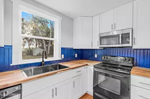 1810 Westview Ave, Beaufort, SC 29902 - Photo 16