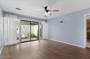 5 Marsh Harbor Dr, Beaufort, SC 29907 - Photo 8