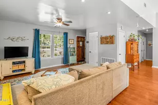 4010 Magnolia St, Beaufort, SC 29906 - Photo 6