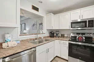 45 Queens Folly Rd, Hilton Head Island, SC 29928 - Photo 6