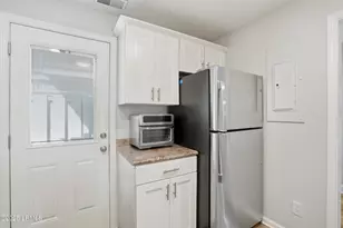 45 Queens Folly Rd, Hilton Head Island, SC 29928 - Photo 10