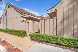 45 Queens Folly Rd, Hilton Head Island, SC 29928 - Photo 2