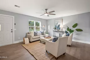 5617 Frederick Dr, Beaufort, SC 29906 - Photo 8