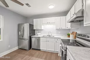 5617 Frederick Dr, Beaufort, SC 29906 - Photo 12