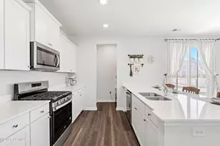 60 Backwater St, Port Royal, SC 29906 - Photo 22