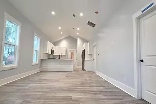 824 15th St, Port Royal, SC 29935 - Photo 2