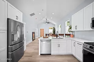 824 15th St, Port Royal, SC 29935 - Photo 14