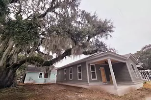 824 15th St, Port Royal, SC 29935 - Photo 1