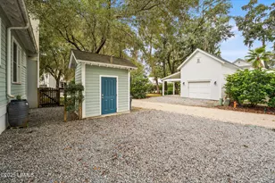 1 Colony Ct, Beaufort, SC 29906 - Photo 34