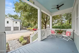1 Colony Ct, Beaufort, SC 29906 - Photo 4