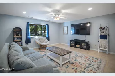 55 Lakeview Drive, Ridgeland, SC 29936 - Photo 2