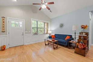 43 Heartwood Ct, Bluffton, SC 29910 - Photo 2