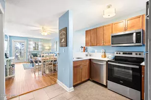 663 William Hilton Pkwy, Hilton Head Island, SC 29928 - Photo 4