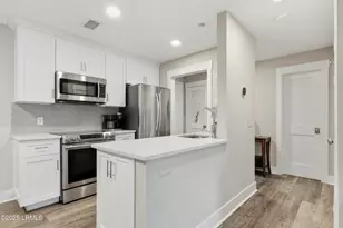 6 Lighthouse Ln, Hilton Head Island, SC 29928 - Photo 4