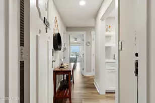 6 Lighthouse Ln, Hilton Head Island, SC 29928 - Photo 2