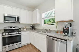 147 Chestnut St, Beaufort, SC 29906 - Photo 10