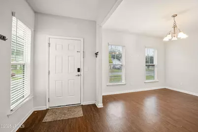 180 Okatie Park Circle E, Ridgeland, SC 29936 - Photo 2